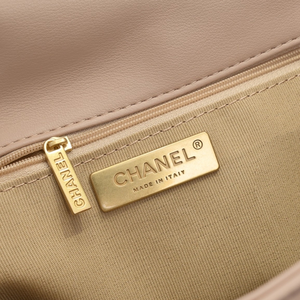 シャネルバッグ全体デザイン